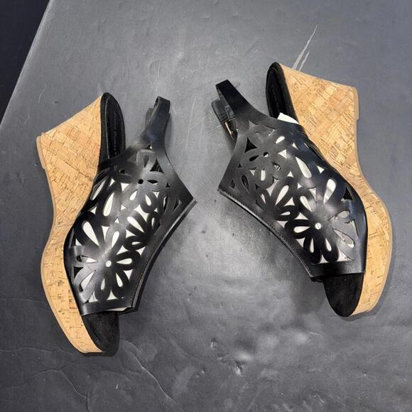 Pierre Dumas Black Tooled Faux Leather Classic Chic Boho Wedge Sandal Platform - Picture 9 of 15